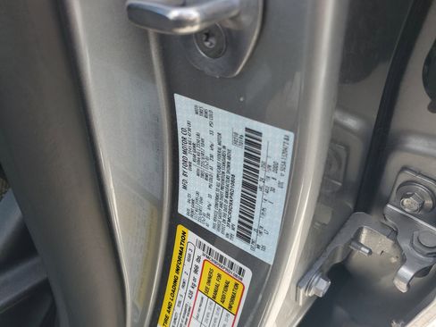 Used 2023 Ford Bronco Sport Badlands image 10