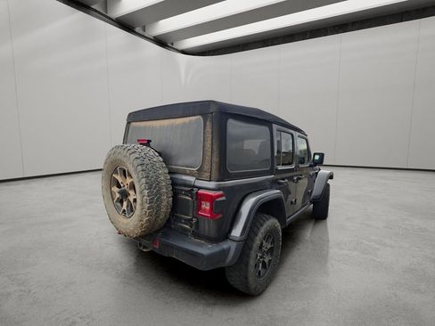 Used 2018 Jeep Wrangler Unlimited Rubicon w/ Dual Top Group AWD/4WD image 8