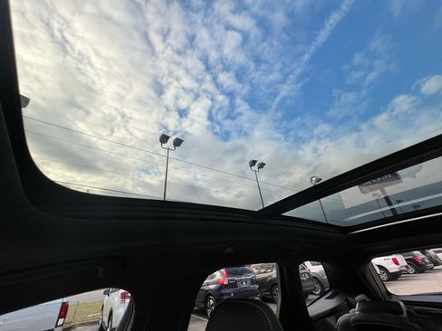 Used 2019 Volvo XC60 T5 R-Design w/ Protection Package Premier image 62