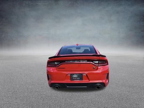 Used 2020 Dodge Charger Scat Pack RWD image 4