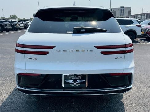 New 2026 Genesis GV70 2.5T Advanced image 4