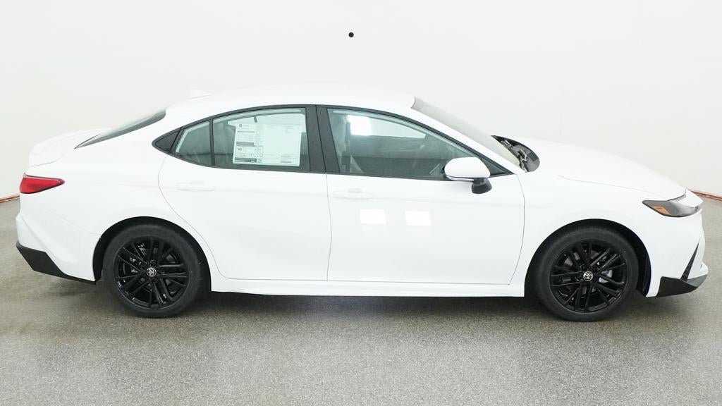 New 2026 Toyota Camry SE FWD image 11