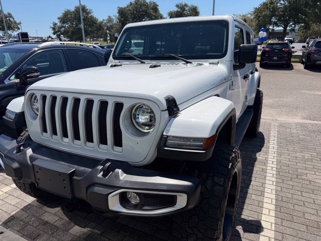Used 2022 Jeep Wrangler Unlimited Sahara w/ LED Lighting Group AWD/4WD image 3