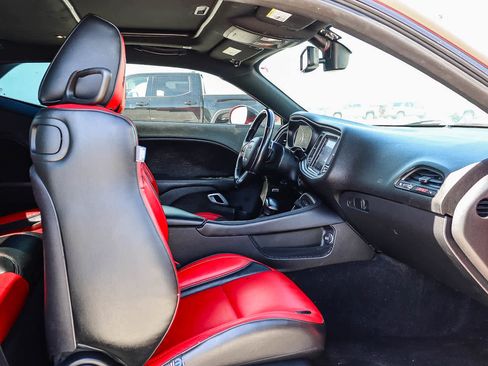 Used 2021 Dodge Challenger R/T Scat Pack image 16