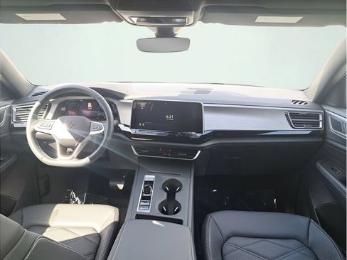 New 2026 Volkswagen Atlas Cross Sport SE AWD/4WD image 15