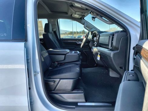 New 2026 GMC Sierra 1500 Elevation image 41