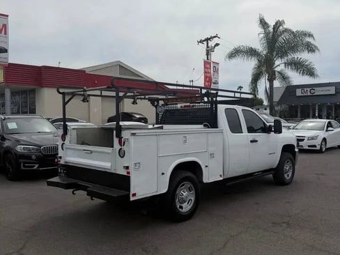Used 2011 Chevrolet Silverado 2500 W/T image 4