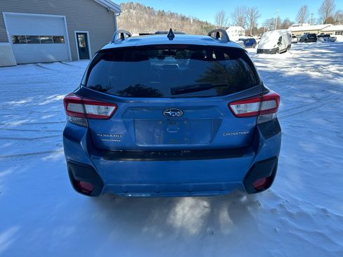 Used 2019 Subaru Crosstrek 2.0i Premium image 6