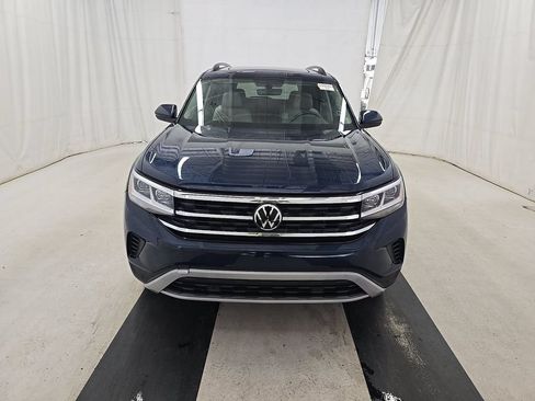 Used 2023 Volkswagen Atlas SE w/ Panoramic Sunroof Package AWD/4WD image 2