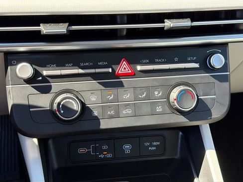 New 2026 Hyundai Tucson SE image 15