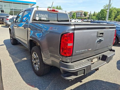 Used 2018 Chevrolet Colorado Z71 AWD/4WD image 4