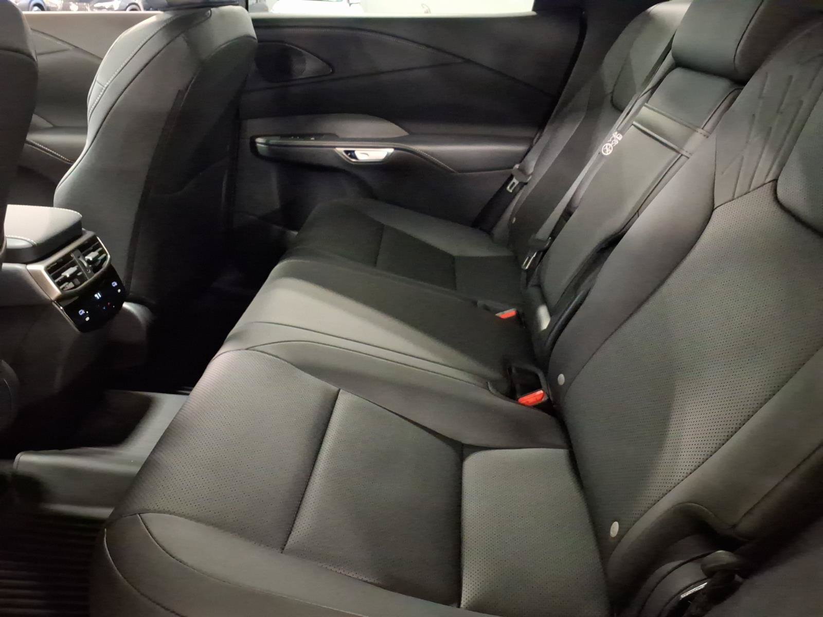 New 2026 Lexus RX 450h AWD w/ Convenience Package image 12