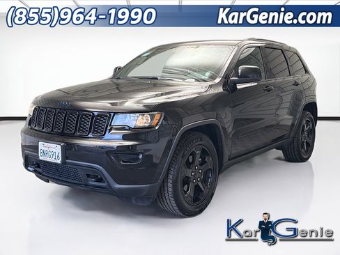Used 2019 Jeep Grand Cherokee Laredo image 1