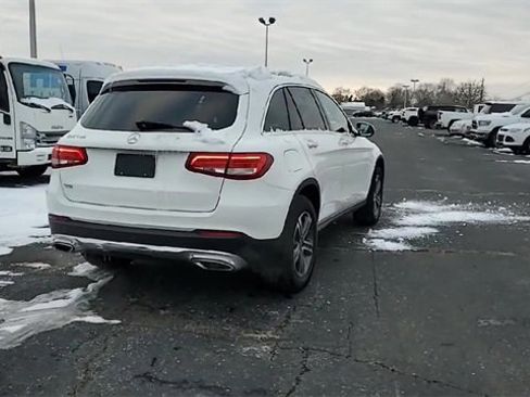 Used 2018 Mercedes-Benz GLC 300 4MATIC image 8