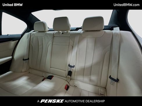 Used 2022 BMW 540i w/ M Sport Package image 13