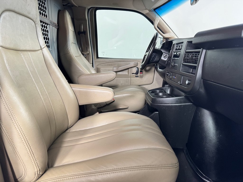 Used 2019 Chevrolet Express 2500 w/ Driver Convenience Package RWD image 19