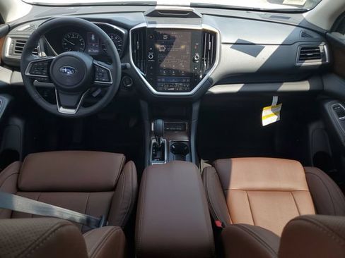 Used 2025 Subaru Ascent Touring w/ Popular Package #1 AWD/4WD image 18