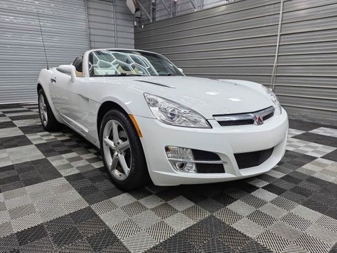 Used 2008 Saturn Sky w/ Premium Trim Package RWD image 5