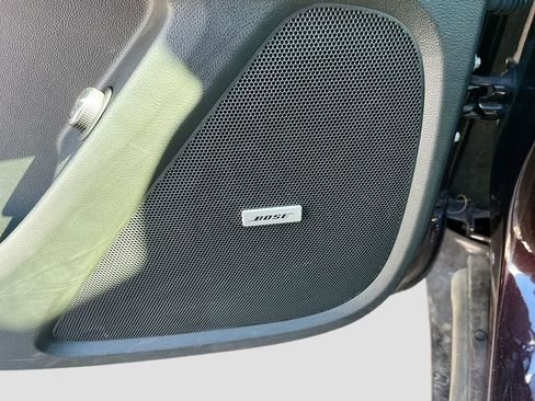 Used 2023 Chevrolet Traverse Premier image 19