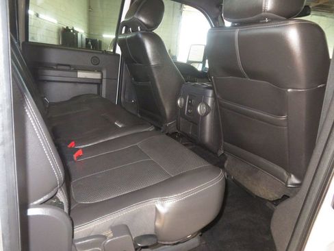 Used 2012 Ford F350 Lariat w/ Chrome Pkg image 30