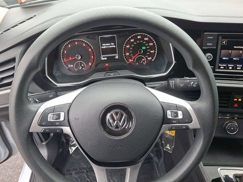 Used 2019 Volkswagen Jetta S w/ Driver Assistance Package image 16