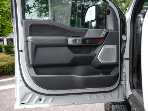 Used 2023 Ford F150 Platinum w/ Equipment Group 701A High AWD/4WD image 15