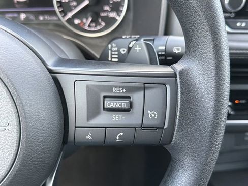 Certified 2024 Nissan Rogue S FWD image 19