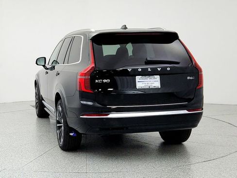 New 2026 Volvo XC90 B6 Plus w/ Protection Package Premier image 6