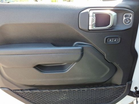 Used 2025 Jeep Wrangler Unlimited Sport S 4xe image 12