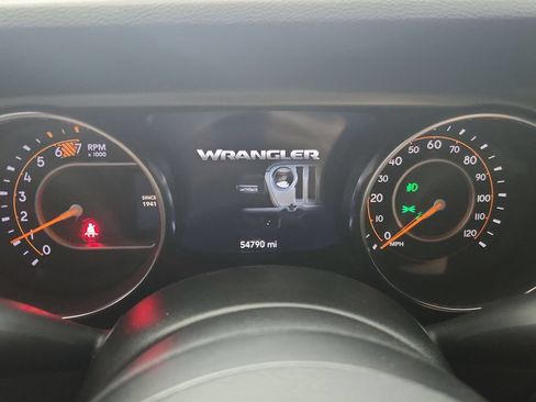 Used 2021 Jeep Wrangler Unlimited Sport AWD/4WD image 26