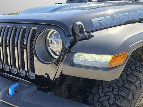 Certified 2022 Jeep Wrangler Unlimited Rubicon 4xe AWD/4WD image 37