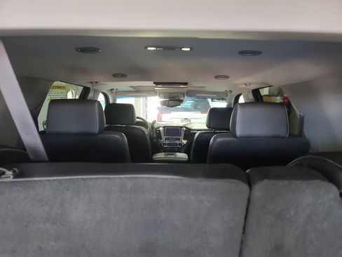 Used 2015 Chevrolet Tahoe LTZ AWD/4WD image 13
