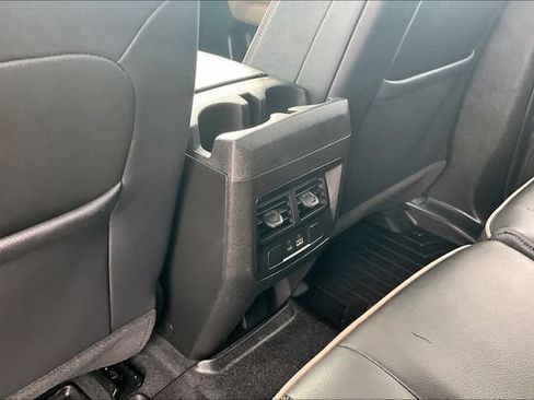 Used 2023 GMC Canyon Denali AWD/4WD image 33