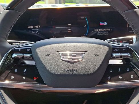 New 2026 Cadillac Vistiq Luxury w/ LPO, Floor Liner Package AWD/4WD image 11