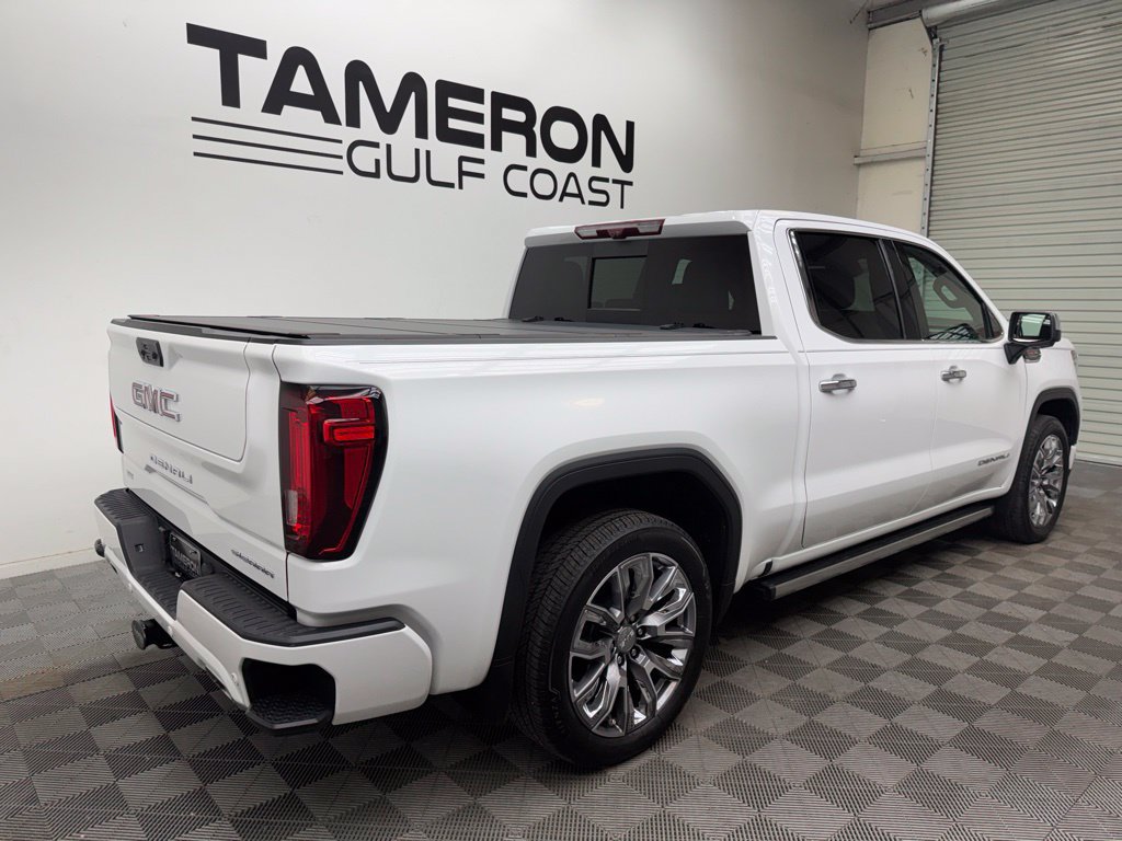 Used 2024 GMC Sierra 1500 Denali AWD/4WD image 8