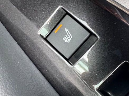 New 2026 Toyota Crown XLE image 15