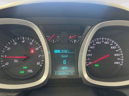 Used 2017 Chevrolet Equinox LT image 5