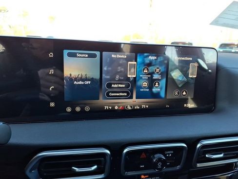 New 2026 Nissan Sentra SR image 12