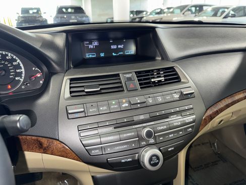 Used 2012 Honda Accord EX-L image 25