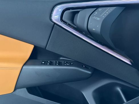 Used 2025 BMW X3 xDrive30i w/ Premium Package image 12