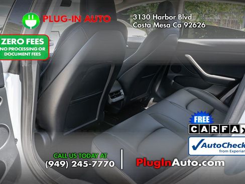 Used 2023 Tesla Model 3 Standard Range RWD image 9