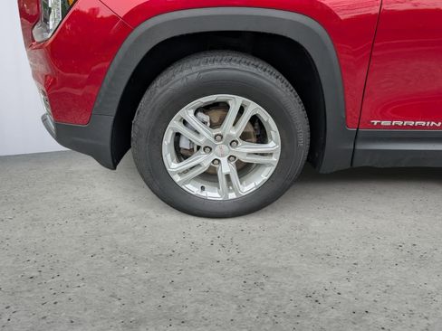 Certified 2023 GMC Terrain SLE w/ Driver Convenience Package AWD/4WD image 7