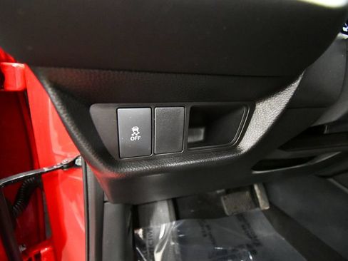 Certified 2026 Honda HR-V Sport image 18