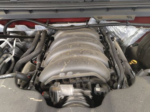 Used 2018 GMC Sierra 1500 SLE w/ SLE Value Package image 30