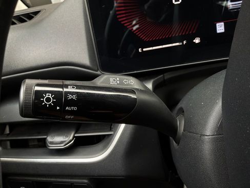 Used 2025 Kia K4 FWD image 34