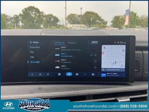 Certified 2024 Hyundai Santa Fe Limited AWD/4WD image 29