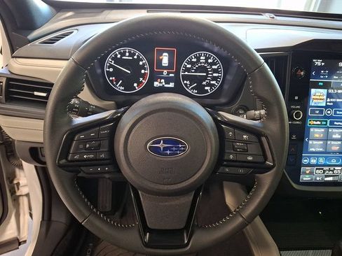 Certified 2025 Subaru Forester Premium AWD/4WD image 18