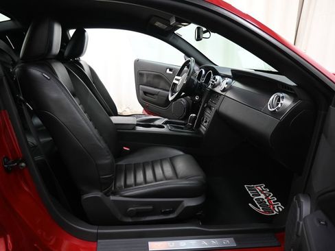 Used 2008 Ford Mustang GT Premium RWD image 8