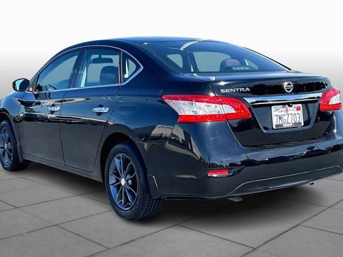 Used 2015 Nissan Sentra S image 11