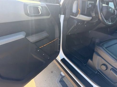 Used 2021 Ford Bronco Badlands AWD/4WD image 16